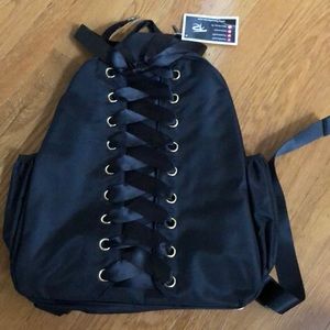 Fashion backpack with changing ribbon